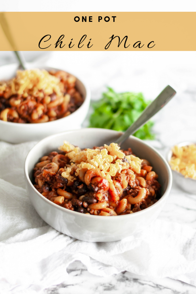 One Pot Chili Mac is the best weeknight meal for fall. Less than 30 minutes, one pot and packed full of flavor.