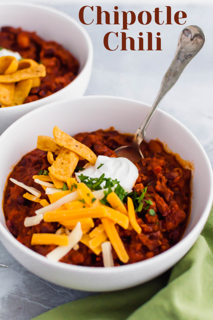 Chili season is upon us and this Chipotle Chili is my favorite. It’s the perfect amount of hearty, smoky and spicy all in one bowl.