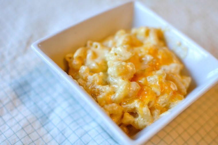 Smoked Gouda and Sharp Cheddar Macaroni and Cheese-image