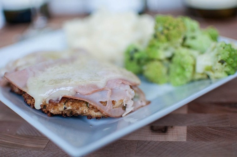 Simple Chicken Cordon Bleu-image