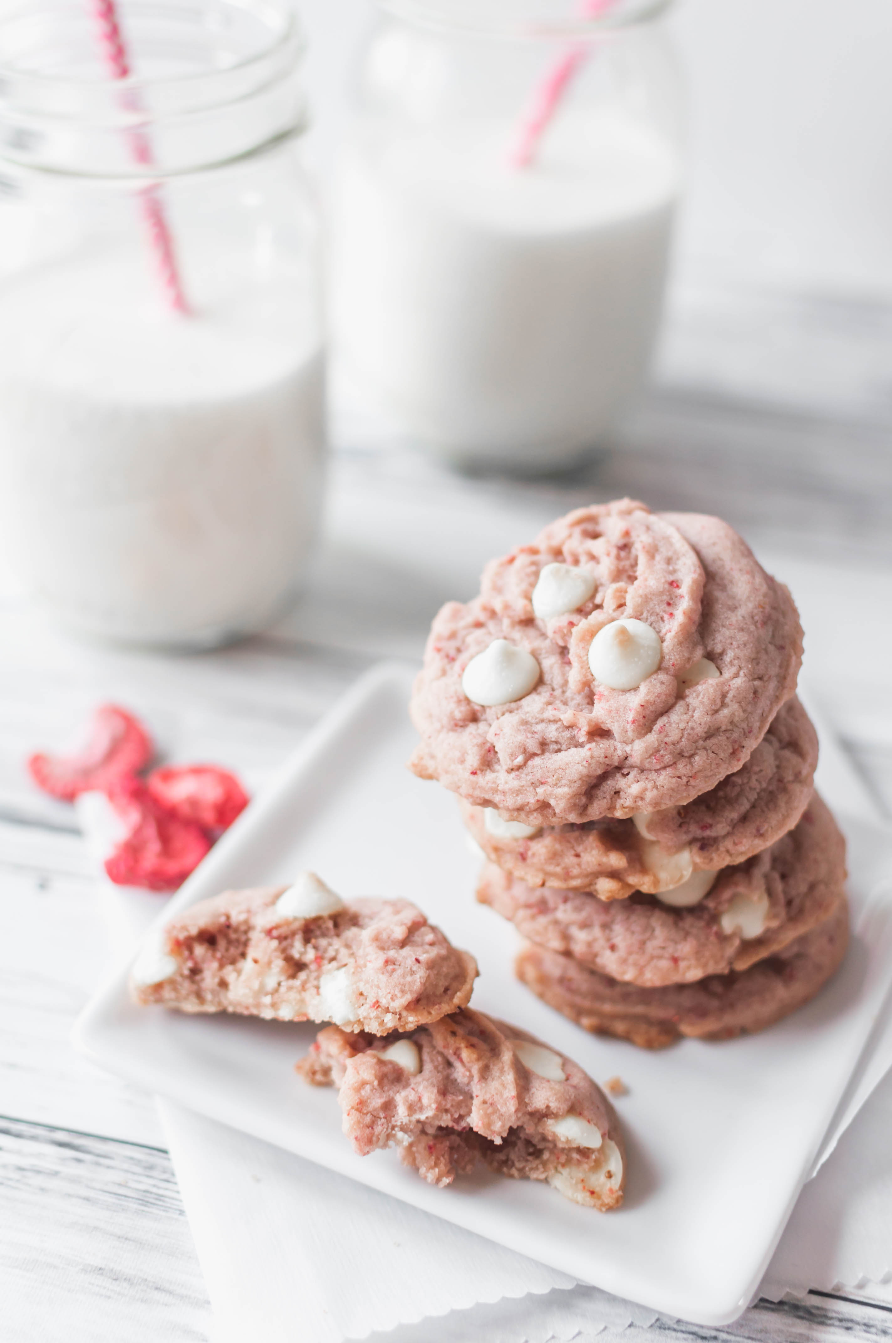 Strawberry Malt Cookies