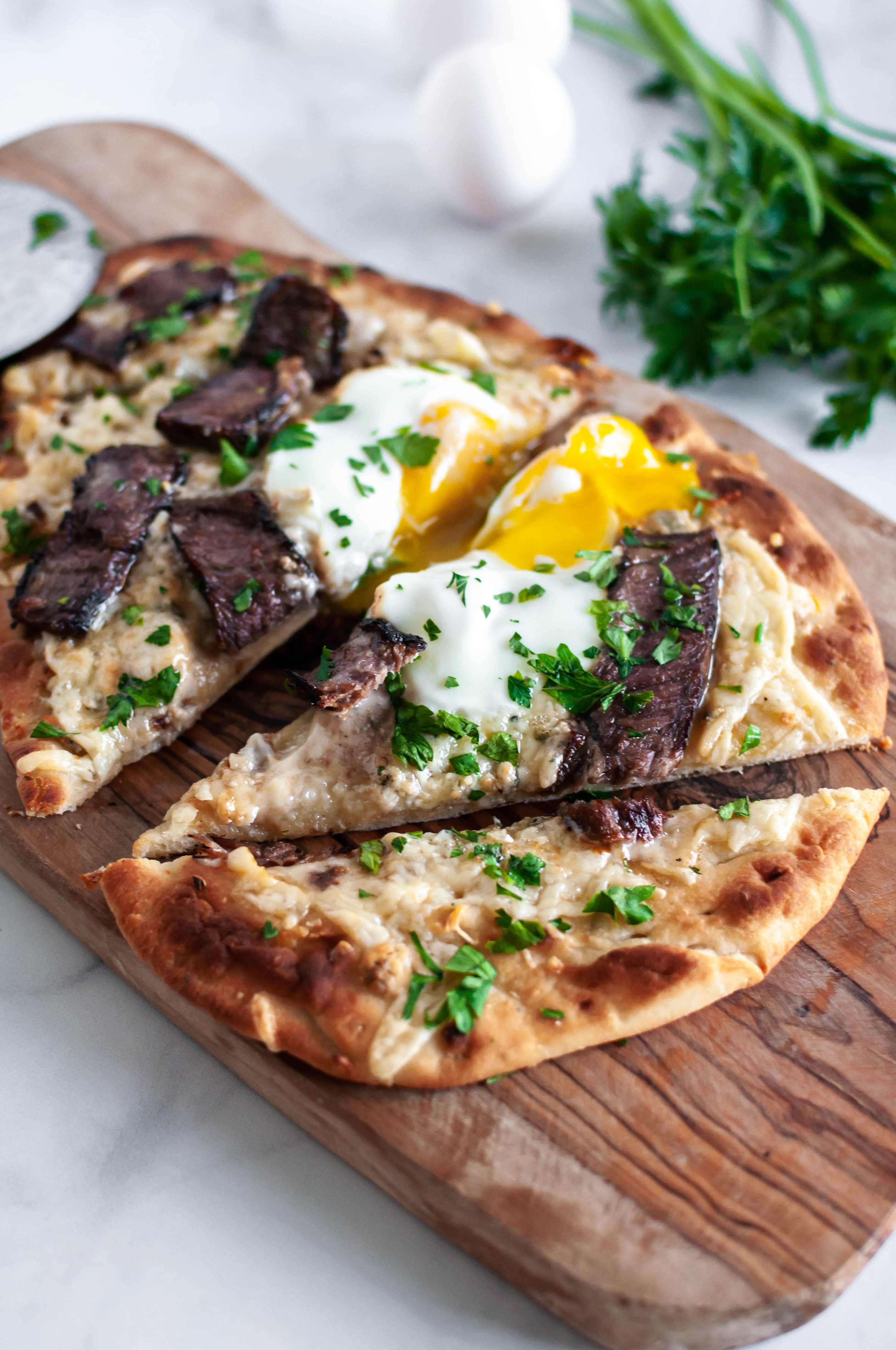Steak and Egg Flatbread Pizza