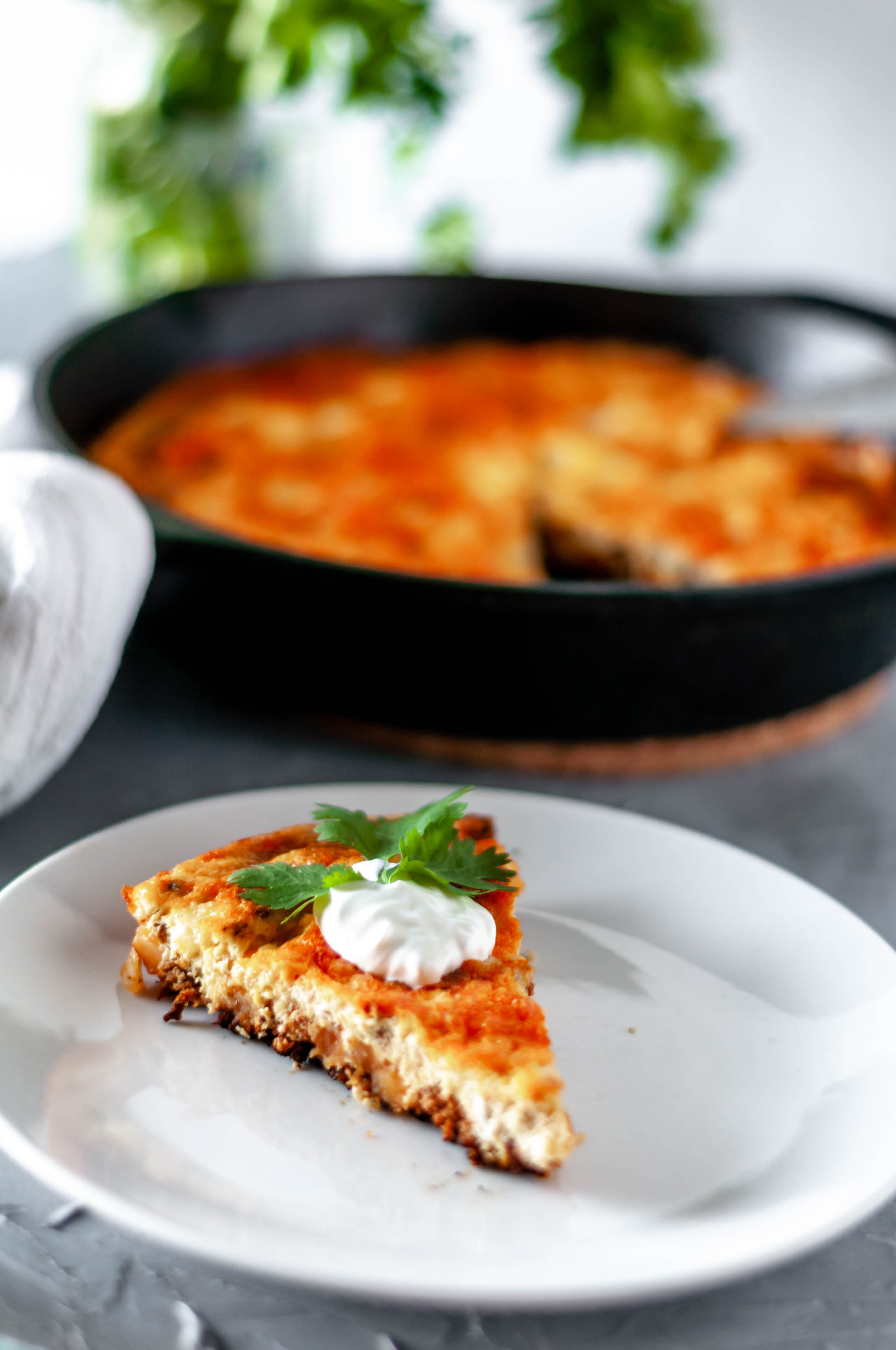 Your Mothers Day just got a lot better with this Spicy Chorizo Frittata. Wow mom with a fancy brunch and make this super simple frittata the star.