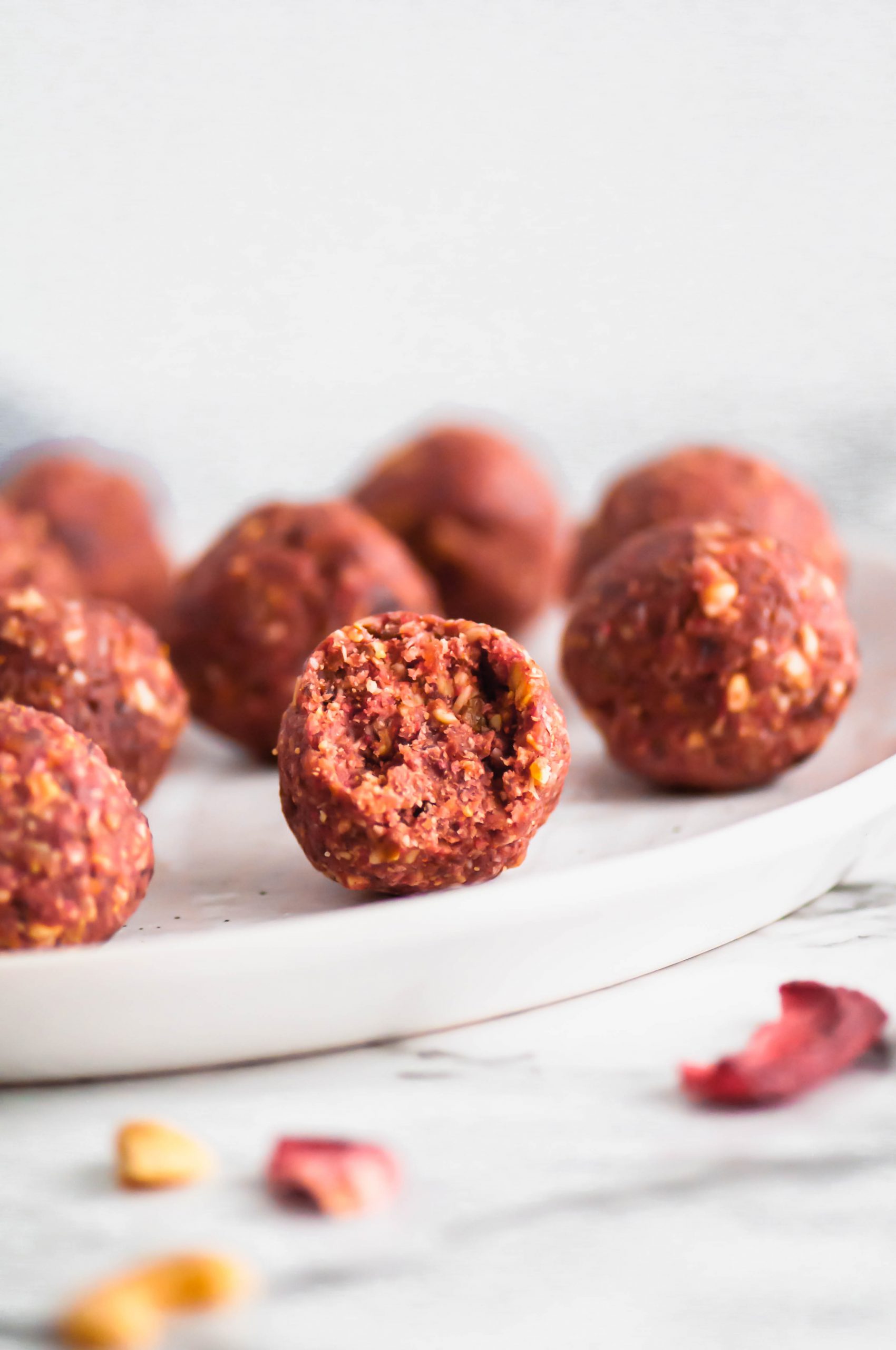 Need a little energy boost or a healthy snack? These Strawberry Energy Balls are super simple to make and sweetly delicious to eat.