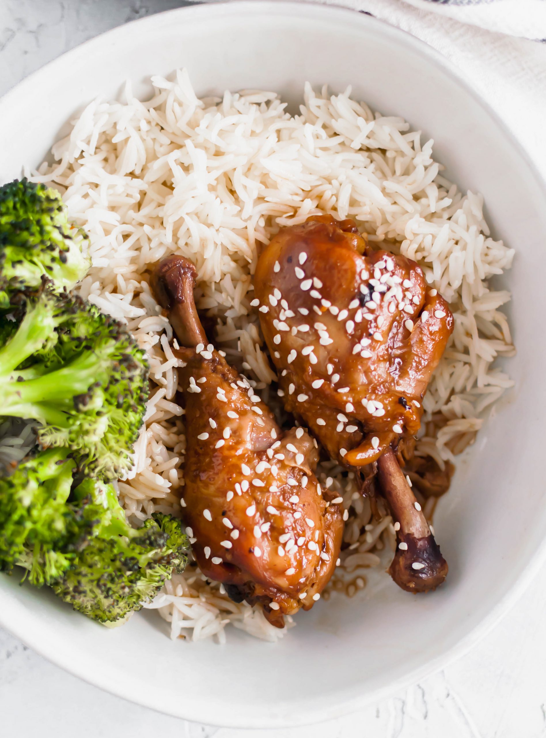 These Slow Cooker Teriyaki Drumsicks are the perfect meal when you're short on ingredients and the desire to cook. You're going to love this one.