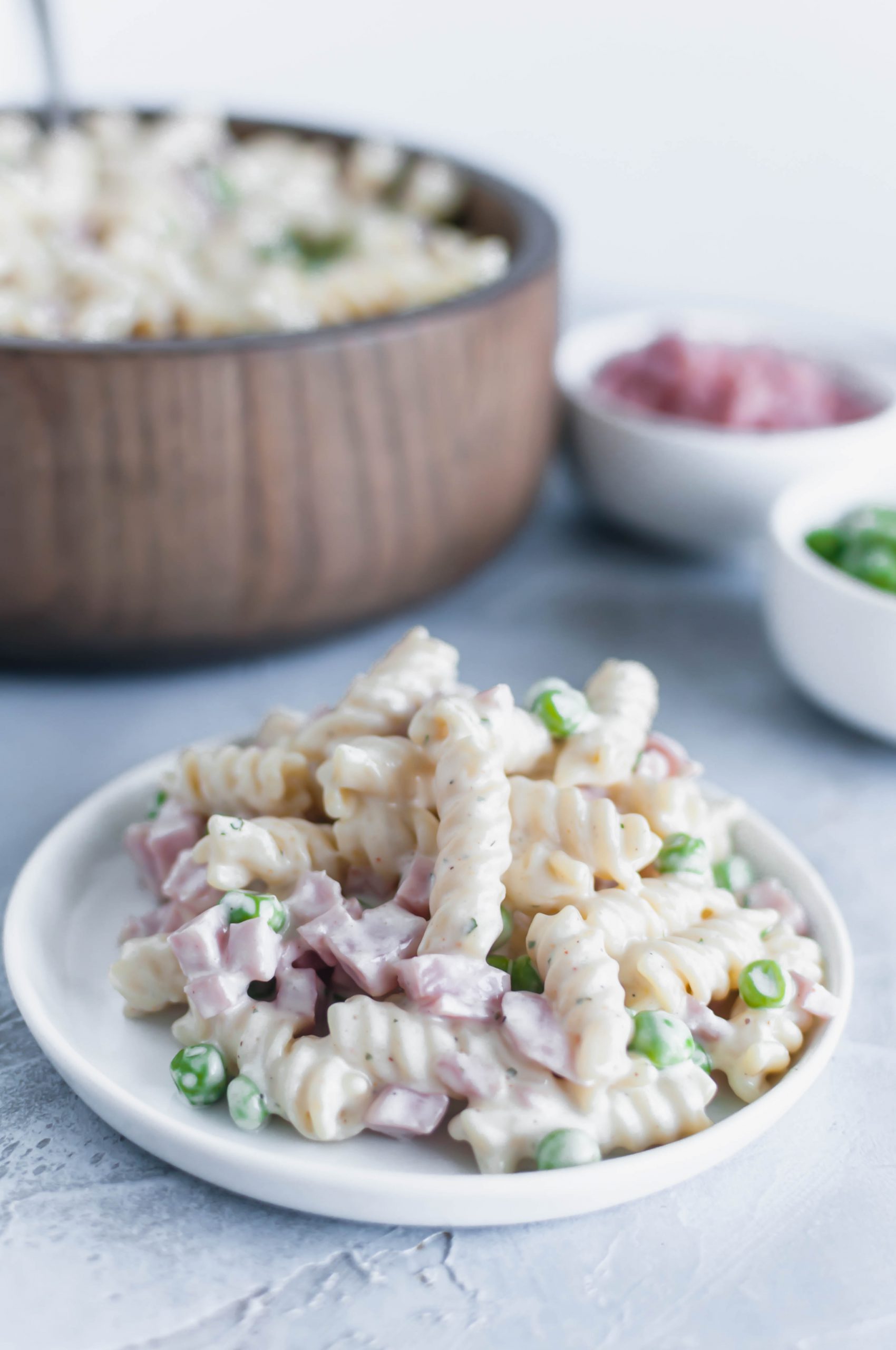 This Ranch Pasta Salad is the perfect summer side dish. Done in minutes, packed with delicious ranch flavor and a major crowd pleaser.